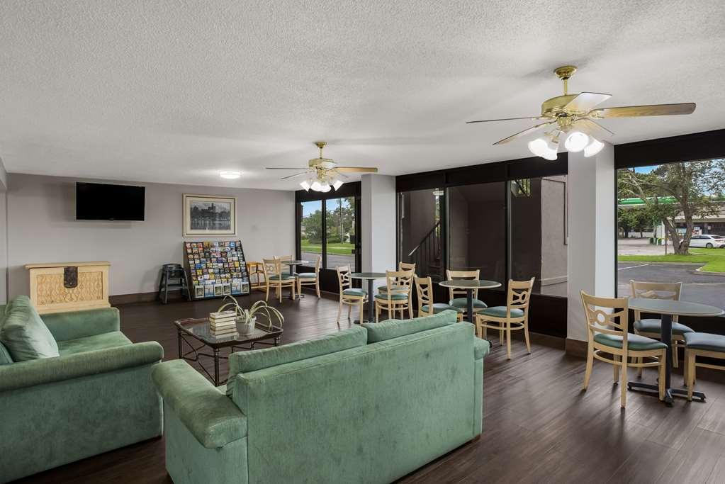 Econo Lodge Georgetown Interno foto